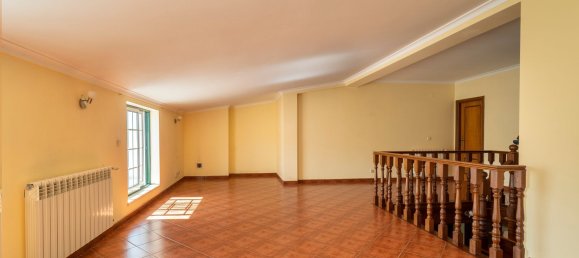 4 غرف نوم منزل ذو طابقين في Leiria, Portugal رقم 150951 3