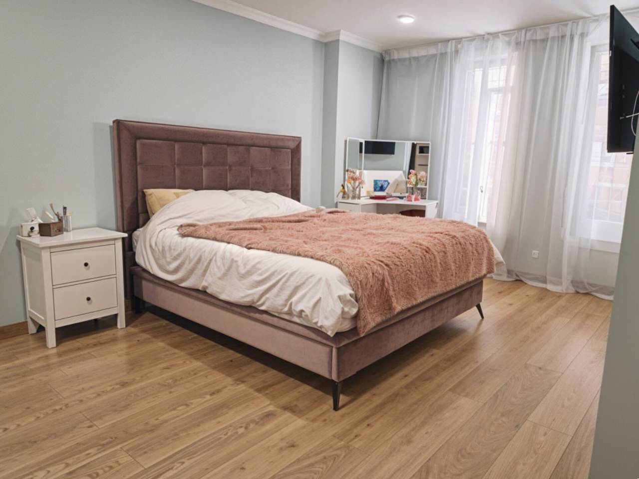 Коммерческая недвижимость с 4 спальнями в Сант-Андреу, Испания № 147127