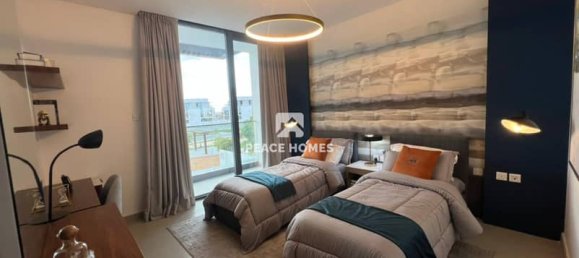 5 bedrooms Villa in Sharjah Waterfront City, UAE No. 17795 9