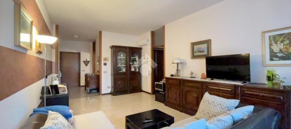 4-Zimmer Wohnung in Crema, Italy, Nr. 111573 13