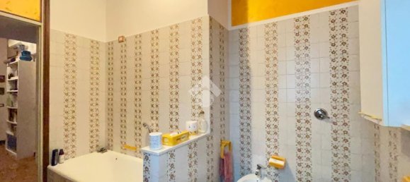 4-Zimmer Wohnung in Crema, Italy, Nr. 111573 9