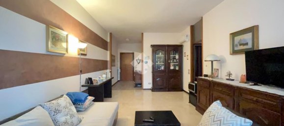 4-Zimmer Wohnung in Crema, Italy, Nr. 111573 2