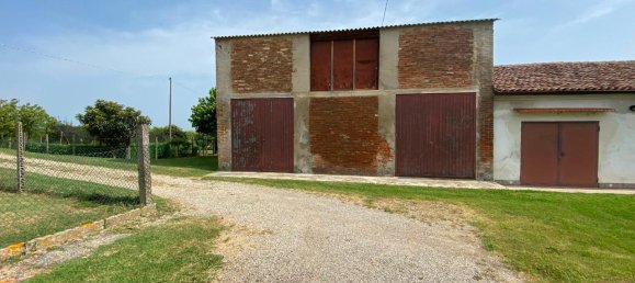 Casa de 6 habitaciónes en Tresignana, Italy No. 62681 3