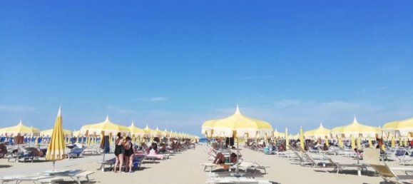 Imóvel comercial em Bellaria Igea Marina, Italy 1200 m² N.º 377269 3