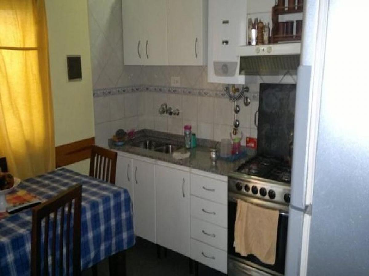 2 bedrooms House in General San Martin, Argentina No. 10042