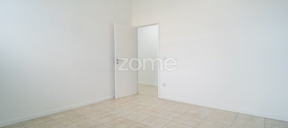 Gewerbliche Immobilie in Paredes, Portugal 145m², Nr. 14372 12