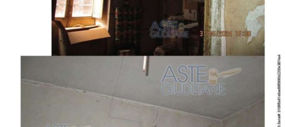 9 rooms Apartment in Cosenza, Italy No. 182306 7