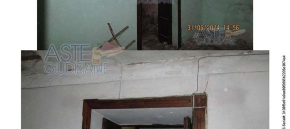 9 rooms Apartment in Cosenza, Italy No. 182306 3