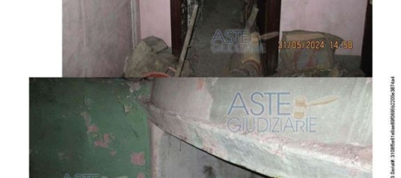 9 rooms Apartment in Cosenza, Italy No. 182306 8