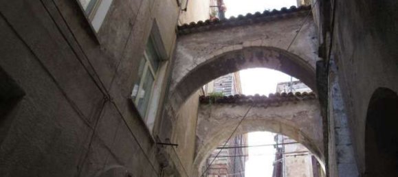 9 rooms Apartment in Cosenza, Italy No. 182306 13