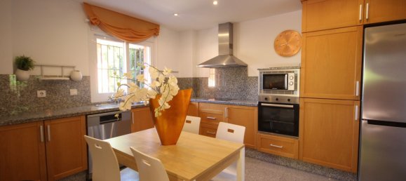 Casa de 3 dormitorios en Marbella, Spain No. 55901 18