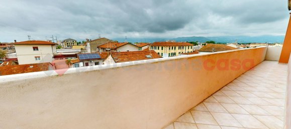 5-Zimmer Penthouse in Viareggio, Italy, Nr. 261736 10