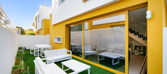 3 bedrooms Building in Denia, Spain No. 13480 12