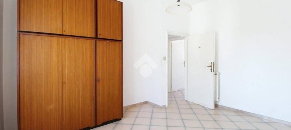 2 bedrooms Apartment in Pisa, Italy No. 303838 12