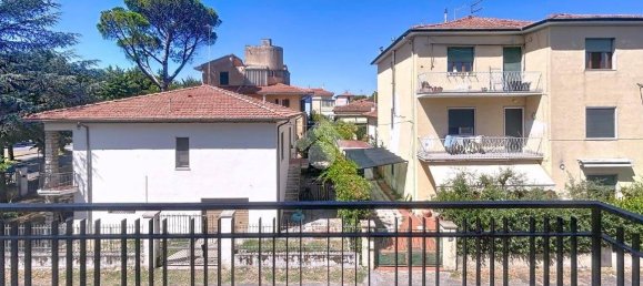 2 bedrooms Apartment in Pisa, Italy No. 303838 21