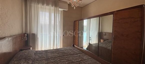 4 bedrooms Apartment in Milan, Italy No. 360731 8