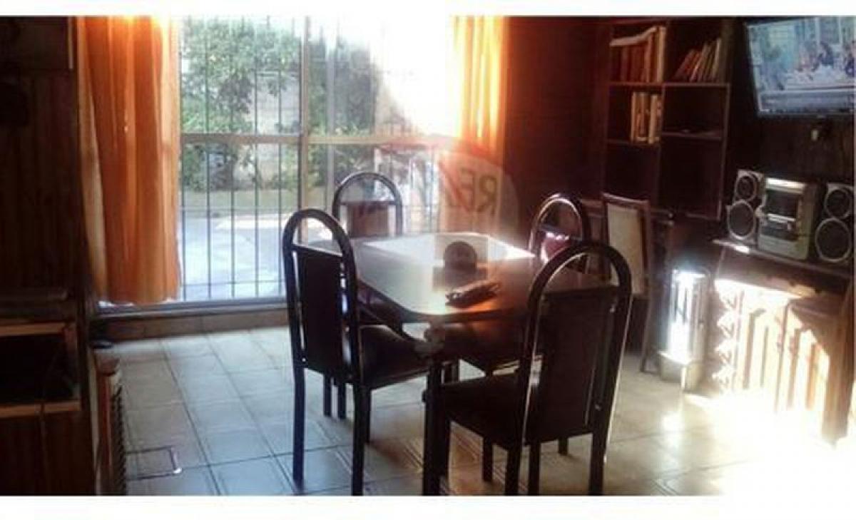 3 bedrooms House in Buenos Aires, Argentina No. 84582