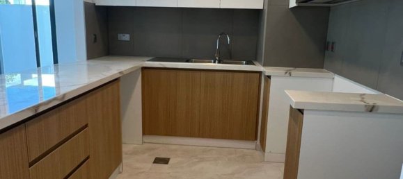 4 bedrooms Villa in Dubai Land, UAE No. 110526 3