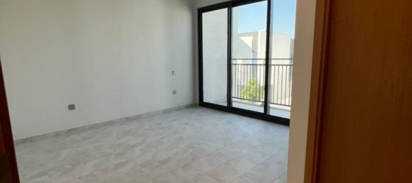 4 bedrooms Villa in Dubai Land, UAE No. 110526 7