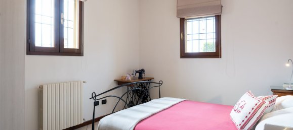 3 Schlafzimmer Wohnung in Granarolo dell'Emilia, Italy, Nr. 347495 10