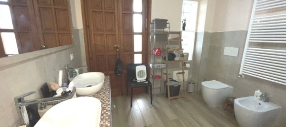 Дом с 6 комнатами в Сардиния, Италия № 244101 17