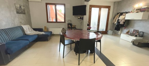 Дом с 6 комнатами в Сардиния, Италия № 244101 12