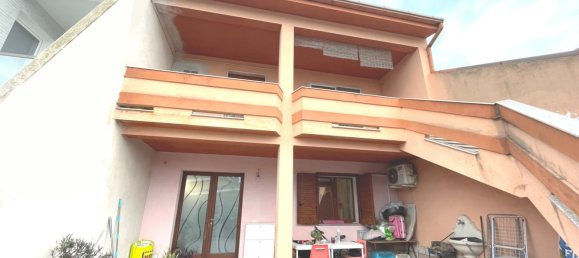 Дом с 6 комнатами в Сардиния, Италия № 244101 27