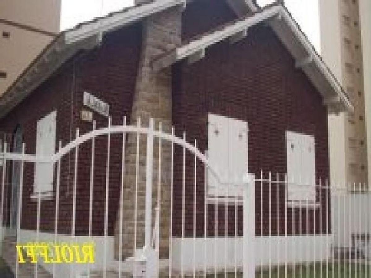 2 bedrooms House in Mar del Plata, Argentina No. 74086