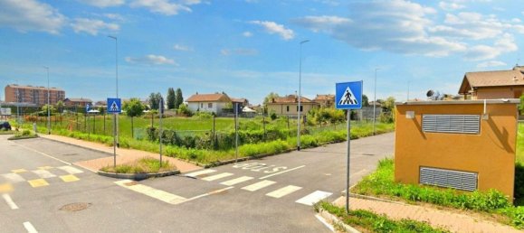 3459m² Land in Brandizzo, Italy No. 374863 2