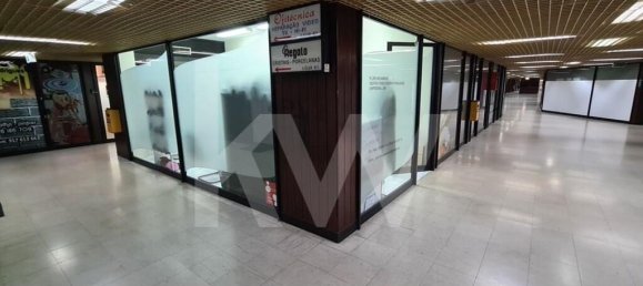 Büro in Porto, Portugal 21m², Nr. 50626 10