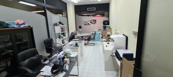 Büro in Porto, Portugal 21m², Nr. 50626 13