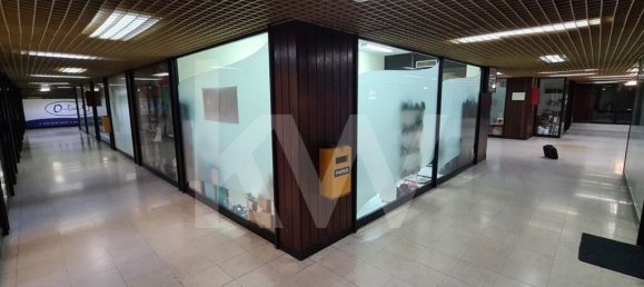 Büro in Porto, Portugal 21m², Nr. 50626 3