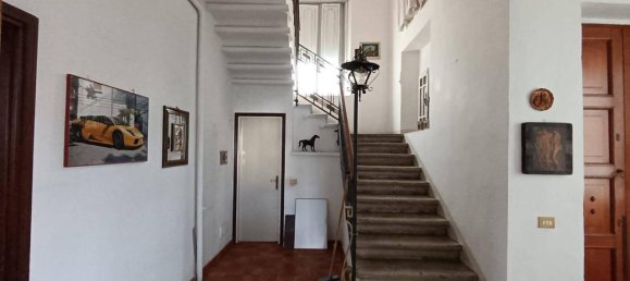 6-Zimmer Villa in Carobbio degli Angeli, Italy, Nr. 170551 4