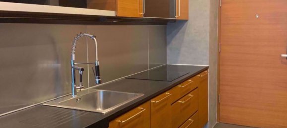 1 chambre Condo à Khlong Toei, Thailand No. 9765 4