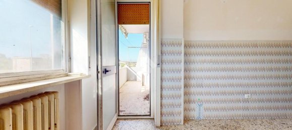 3 rooms Apartment in Oria, Italy No. 22488 7