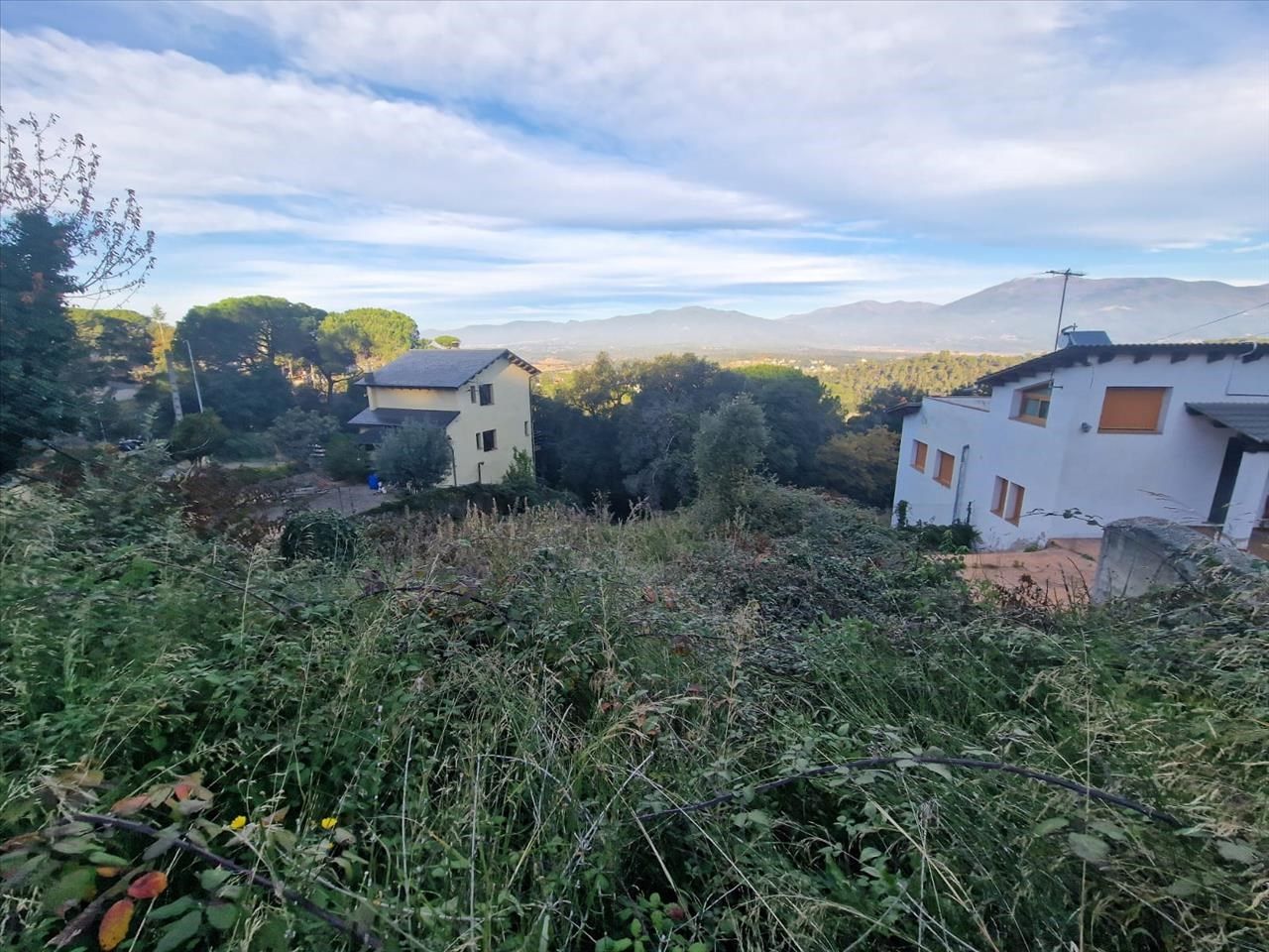 1080m² Land in Vallgorguina, Spain No. 157333