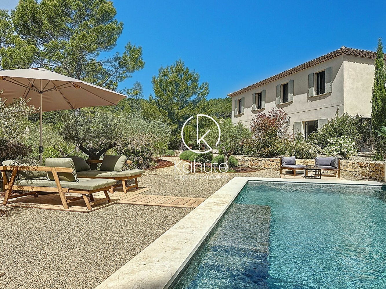 4 bedrooms Castles in Cotignac, France No. 285932