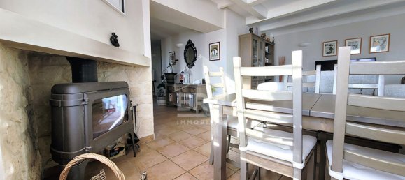 3 Schlafzimmer Haus in Andilly, France, Nr. 96482 2