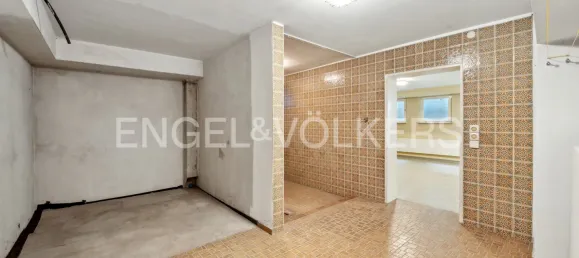 Bungalow de 6 dormitorios en Bergisch Gladbach, Germany No. 45205 10