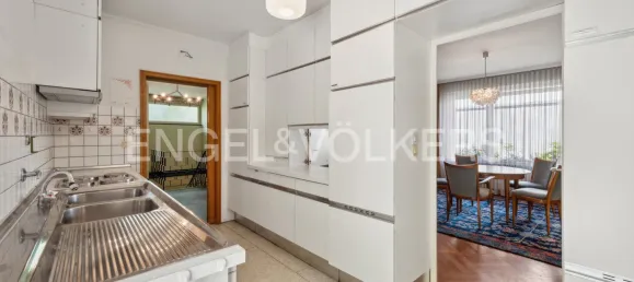 Bungalow de 6 dormitorios en Bergisch Gladbach, Germany No. 45205 5