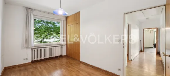 Bungalow de 6 dormitorios en Bergisch Gladbach, Germany No. 45205 8