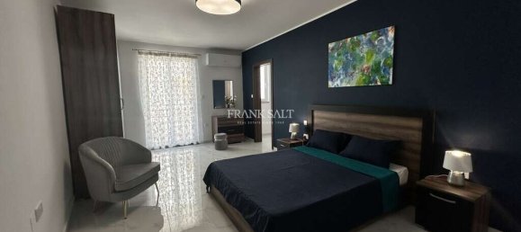 3 bedrooms Apartment in San Gwann, Malta No. 5177 10