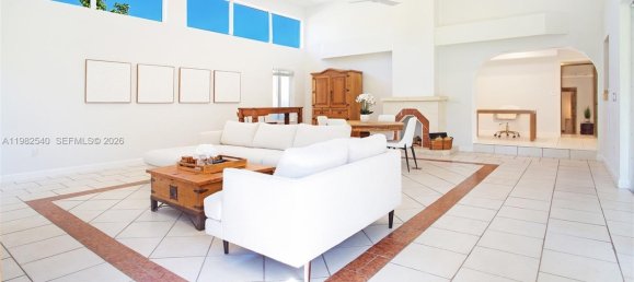 5 dormitorios villa en venta en Miami, Miami-Dade, Florida, USA № 615768 13