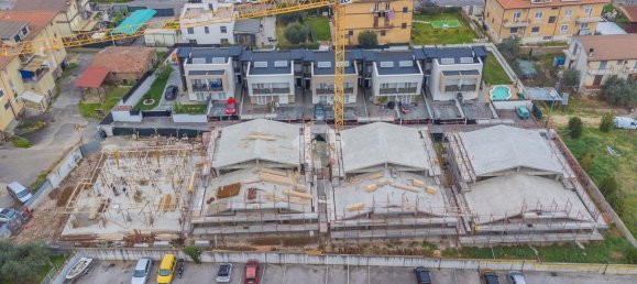 5 rooms Villa in Rome, Italy No. 8052 5