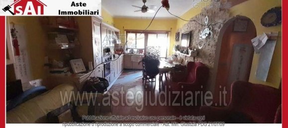 5 bedrooms Apartment in Rome, Italy No. 330799 3