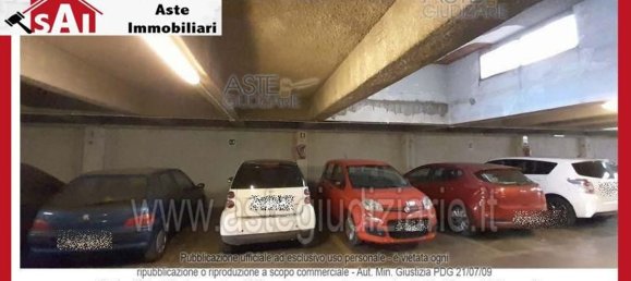 5 bedrooms Apartment in Rome, Italy No. 330799 18