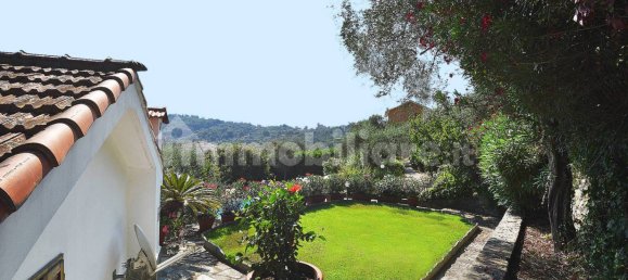 4 Schlafzimmer Villa in Rapallo, Italy, Nr. 35847 43