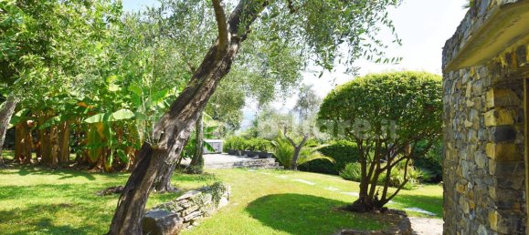 4 Schlafzimmer Villa in Rapallo, Italy, Nr. 35847 10