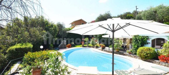 4 Schlafzimmer Villa in Rapallo, Italy, Nr. 35847 47