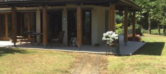 3 bedrooms House in Fermignano, Italy No. 675 3